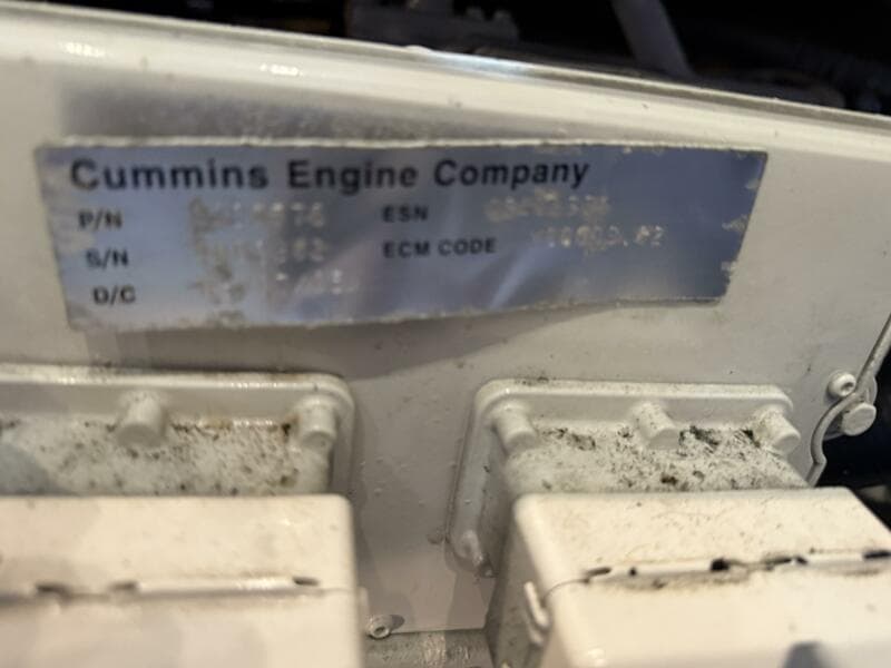 2005 Luhrs 38 Convertible