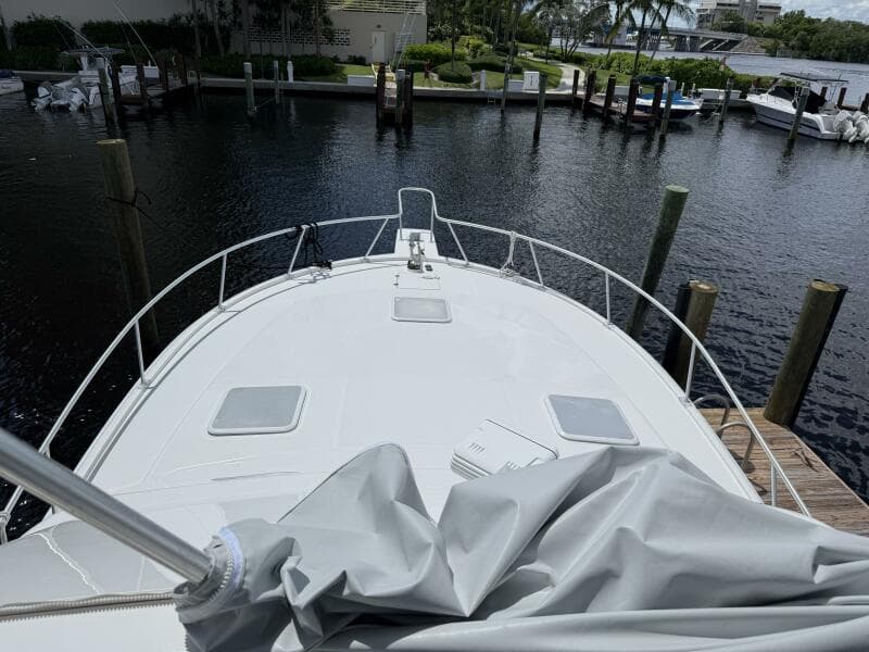 2005 Luhrs 38 Convertible