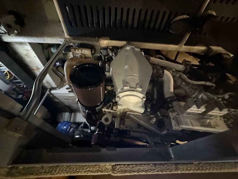 2005 Luhrs 38 Convertible