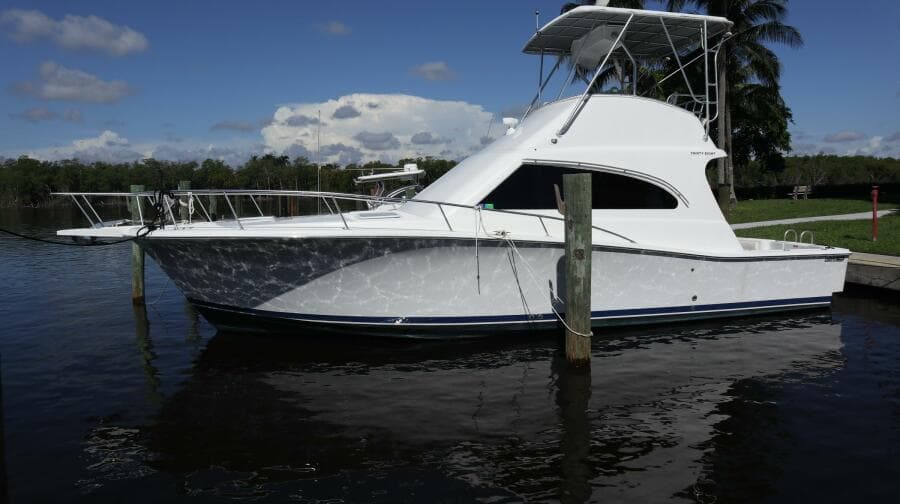 2005 Luhrs 38 Convertible