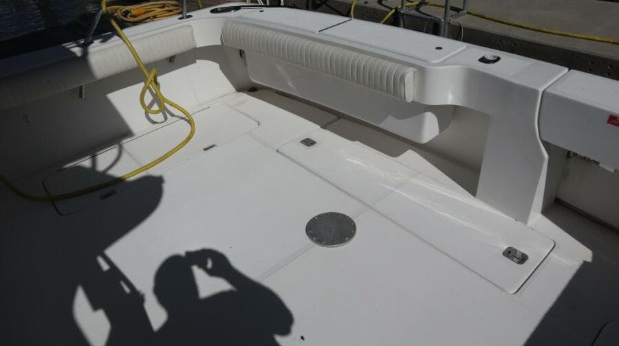 2005 Luhrs 38 Convertible