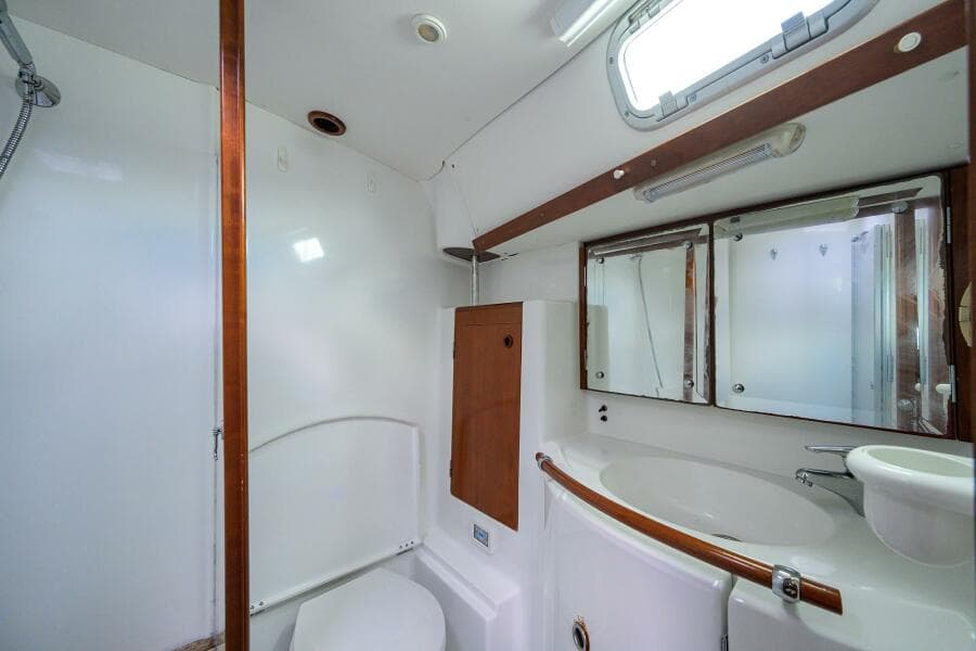 2003 Beneteau 