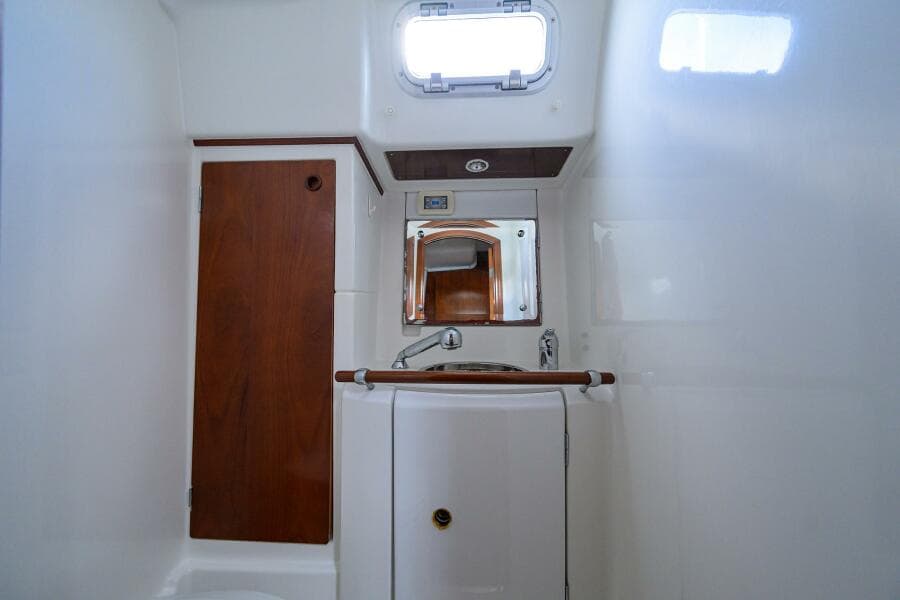 2003 Beneteau 