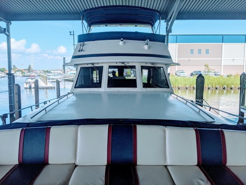 1986 Chris-Craft Constellation - Photo 68