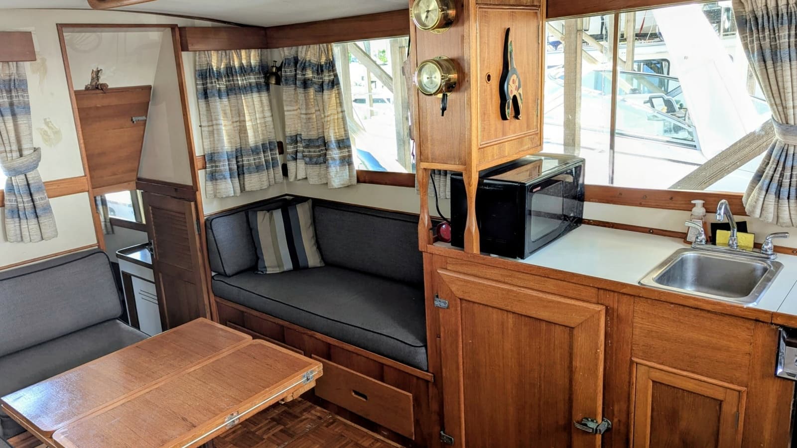 1974 Grand Banks 36 Classic - Photo 27