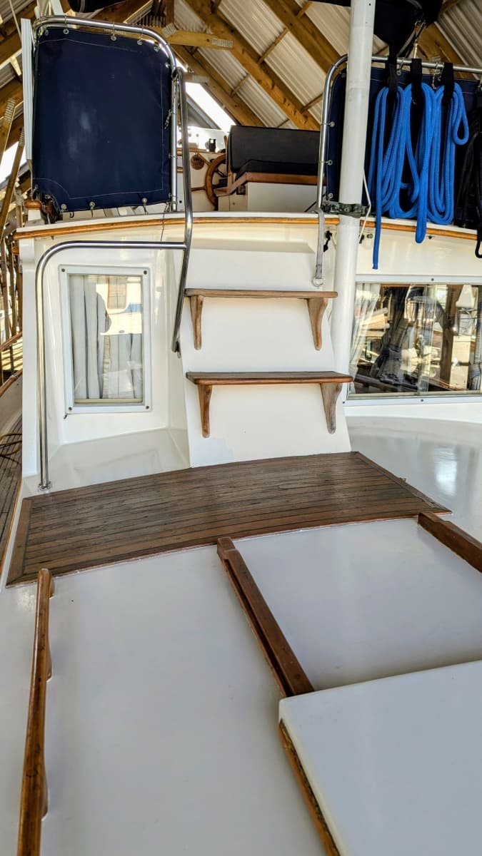 1974 Grand Banks 36 Classic - Photo 17