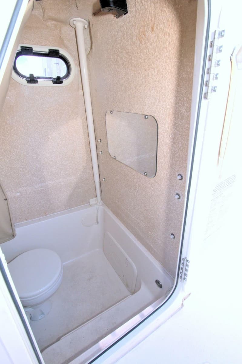 2018 Sea Chaser 27 HFC CC