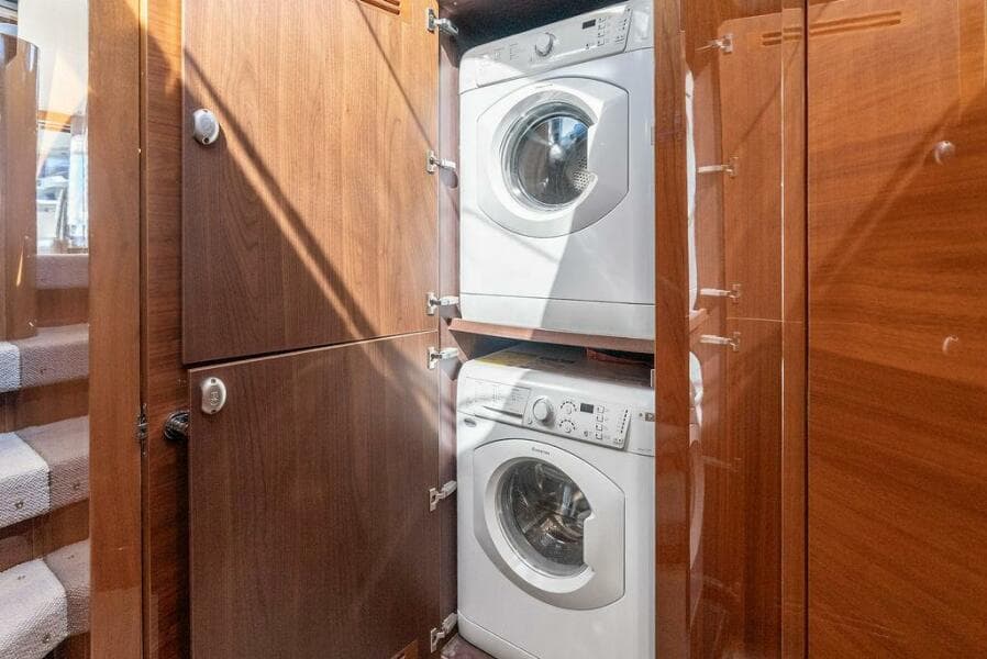 2016 Princess 60 Flybridge Motor Yacht