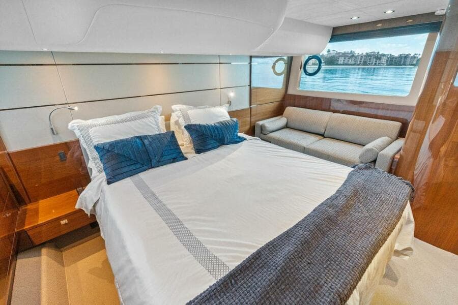 2016 Princess 60 Flybridge Motor Yacht