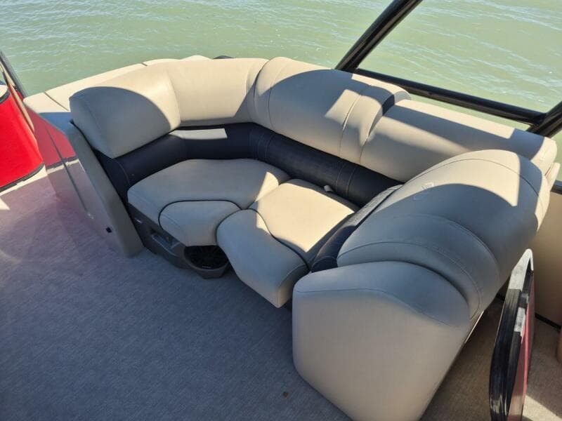 2017 Avalon 2785 Catalina QL