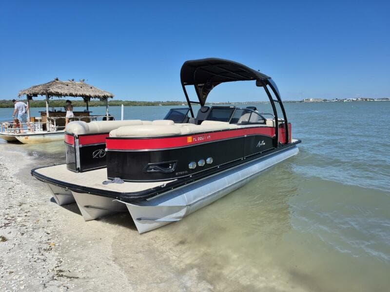 2017 Avalon 2785 Catalina QL