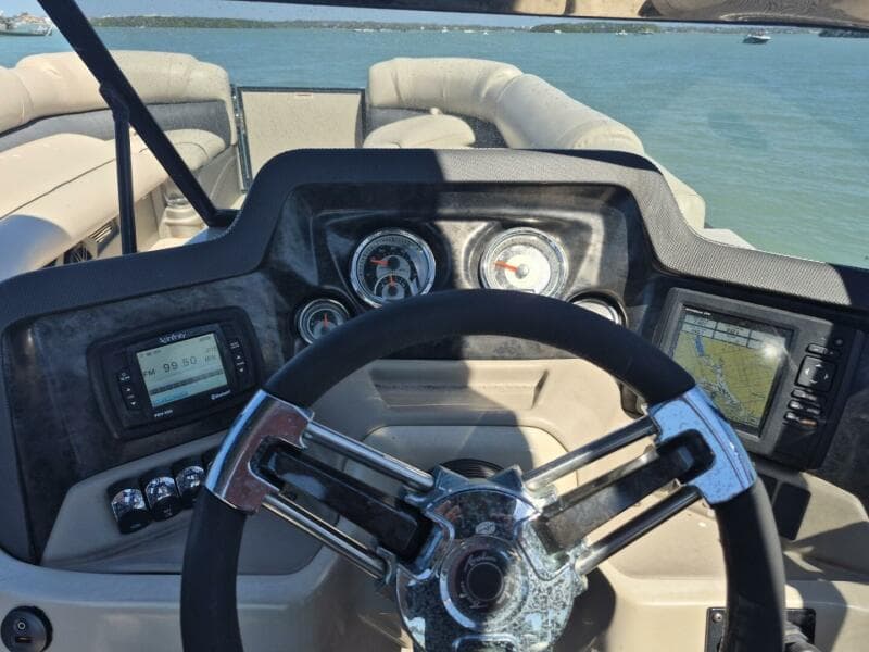 2017 Avalon 2785 Catalina QL