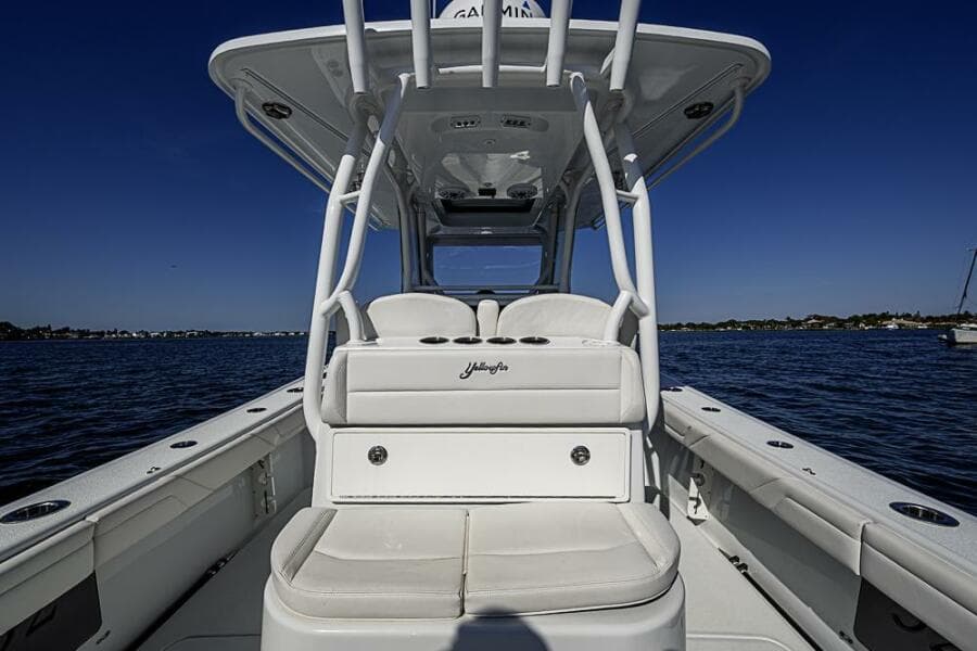 2021 Yellowfin 32 Offshore