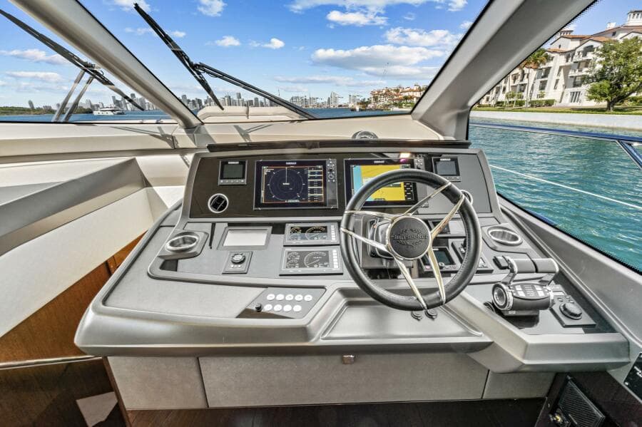 2019 Sunseeker Manhattan 66