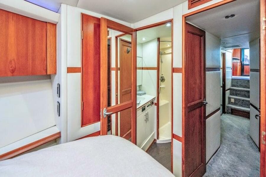 1991 Ocean Yachts Super Sport