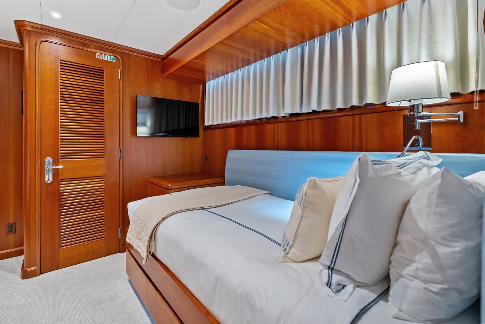 1998 Burger Raised Pilothouse - Photo 29