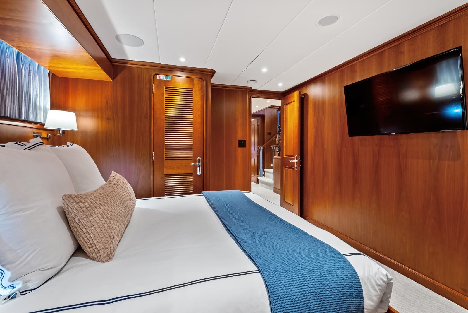 1998 Burger Raised Pilothouse - Photo 26