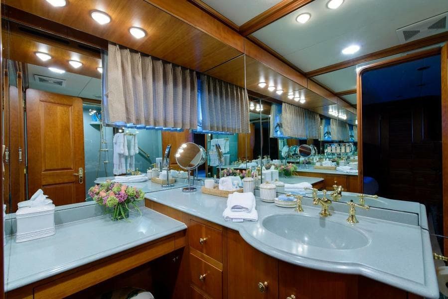 1998 Burger Raised Pilothouse - Photo 48