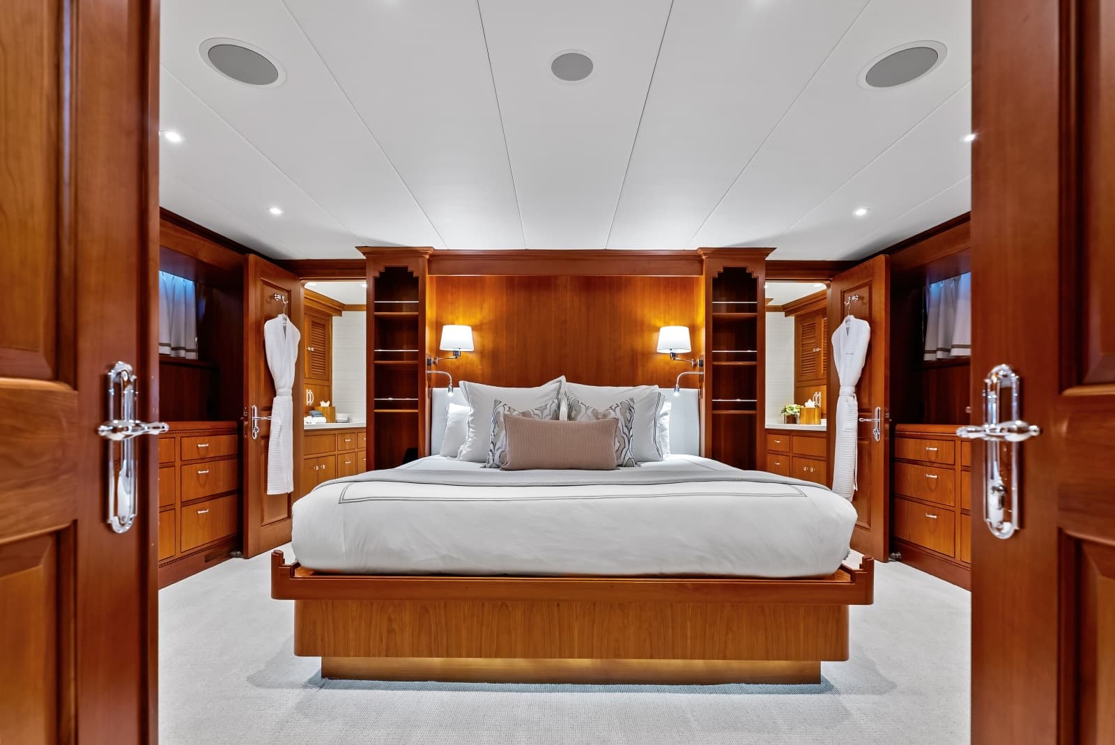 1998 Burger Raised Pilothouse - Photo 20