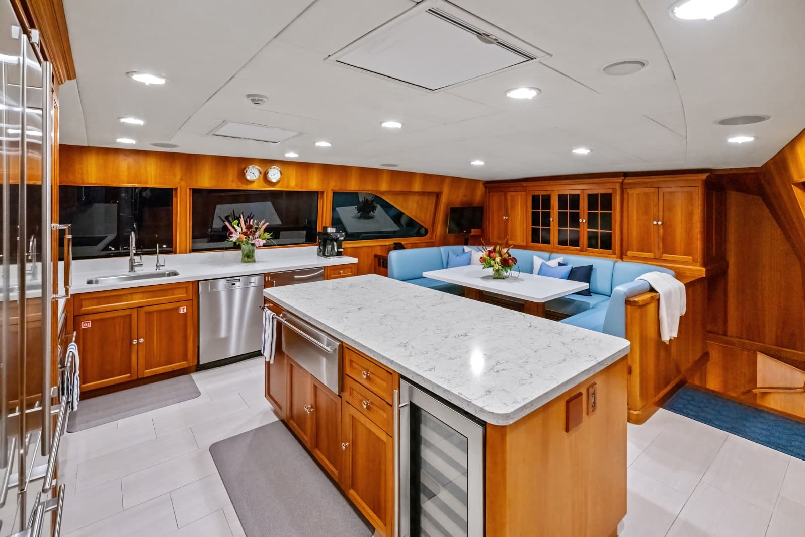 1998 Burger Raised Pilothouse - Photo 9