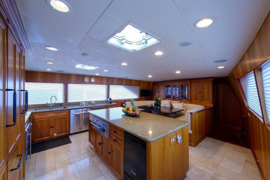 1998 Burger Raised Pilothouse - Photo 16