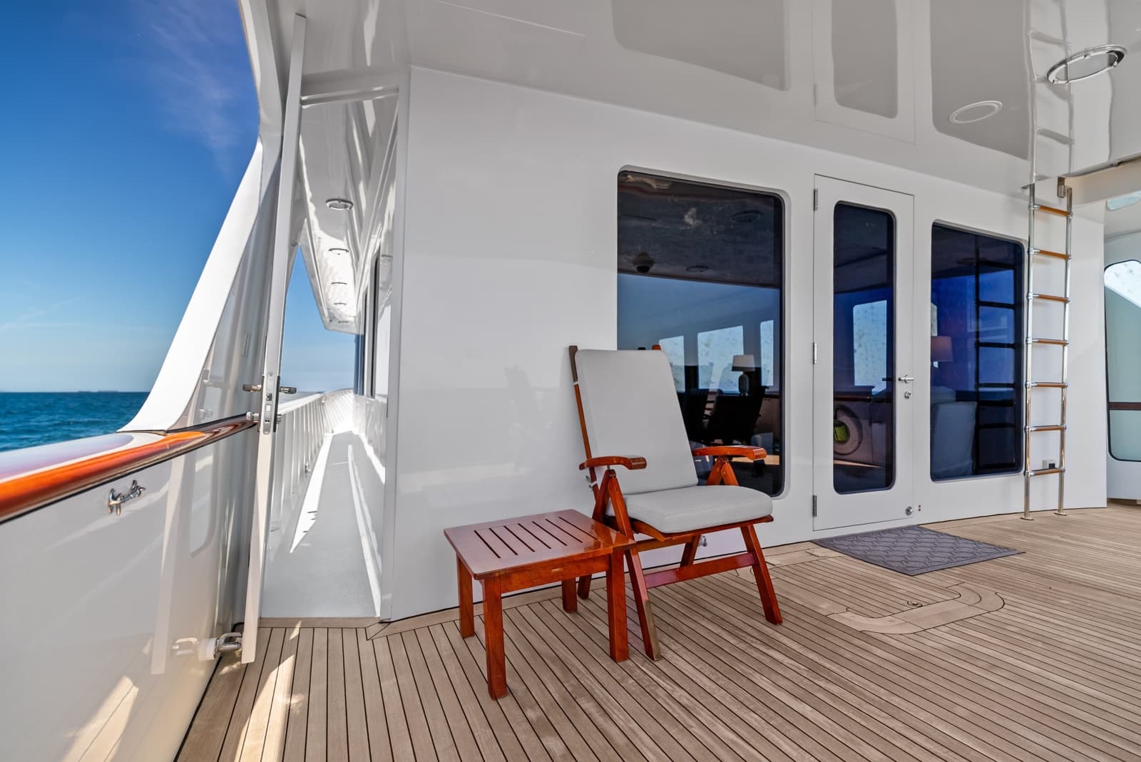 1998 Burger Raised Pilothouse - Photo 45