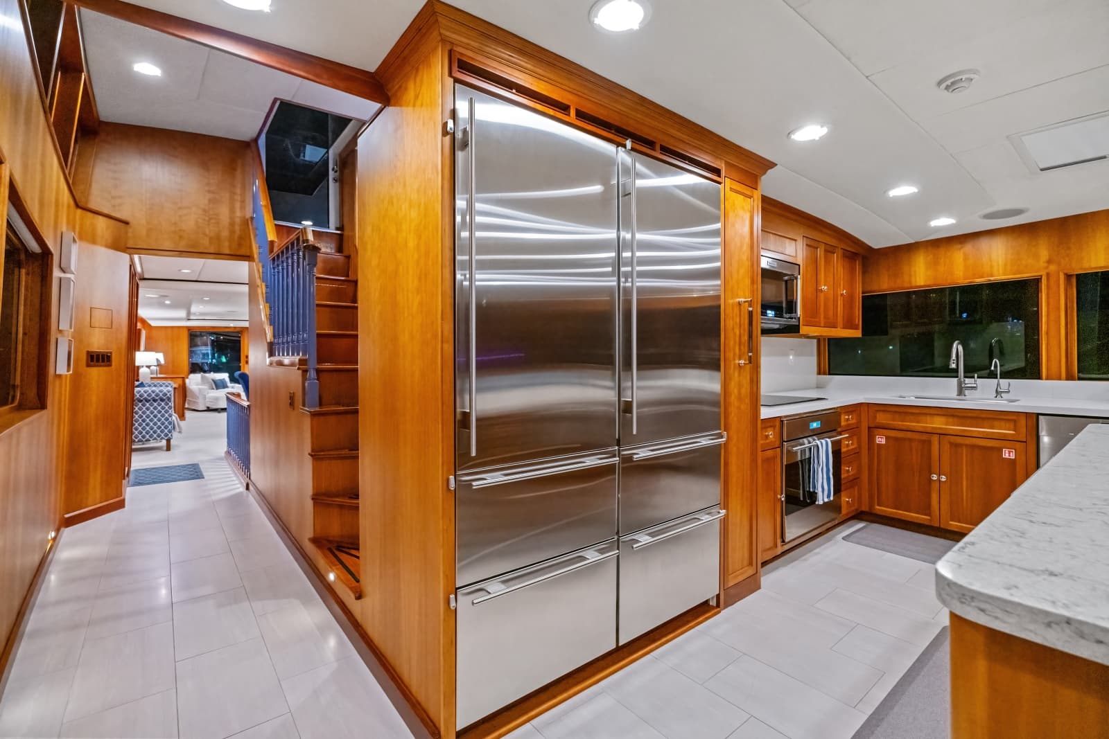 1998 Burger Raised Pilothouse - Photo 10