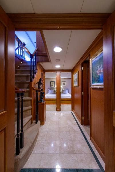1998 Burger Raised Pilothouse - Photo 28