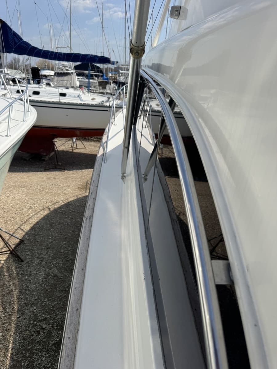 1988 Ocean Yachts 44 SS