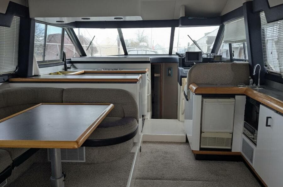 1991 Bayliner 4388 Motoryacht