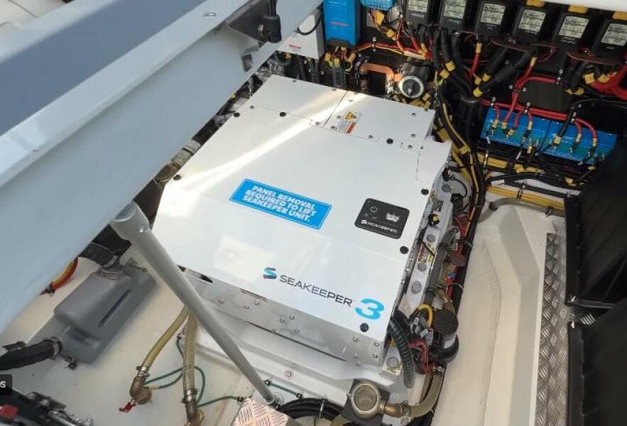 2025 Targa 37 Flybridge