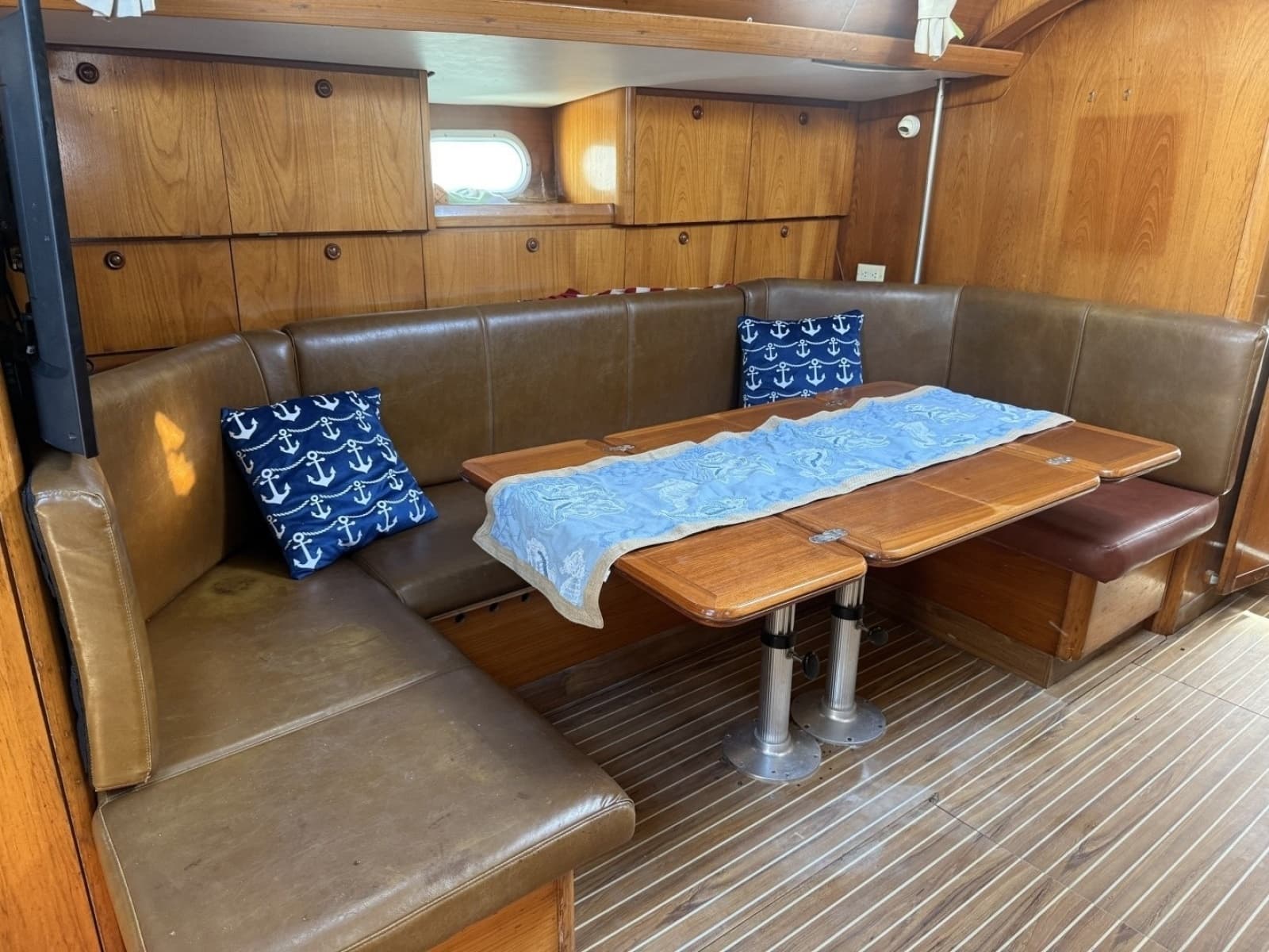 1996 Jeanneau Sun Odyssey 50 DS - Photo 9