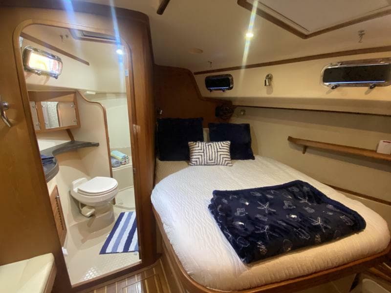 2006 Island Packet 440