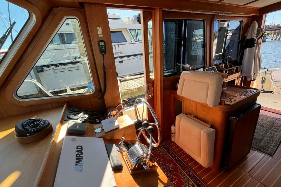 2006 Sabreline 36 Flybridge