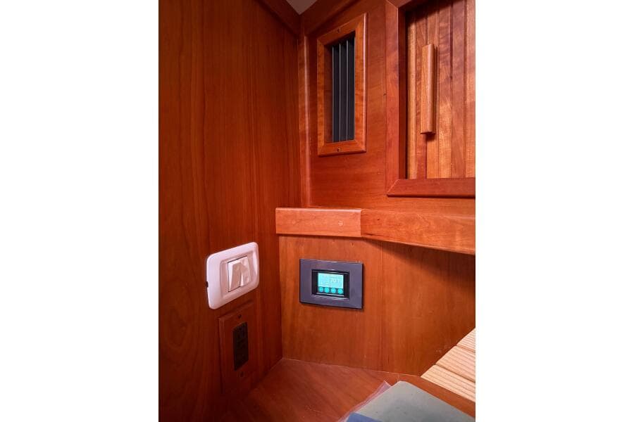 2006 Sabreline 36 Flybridge