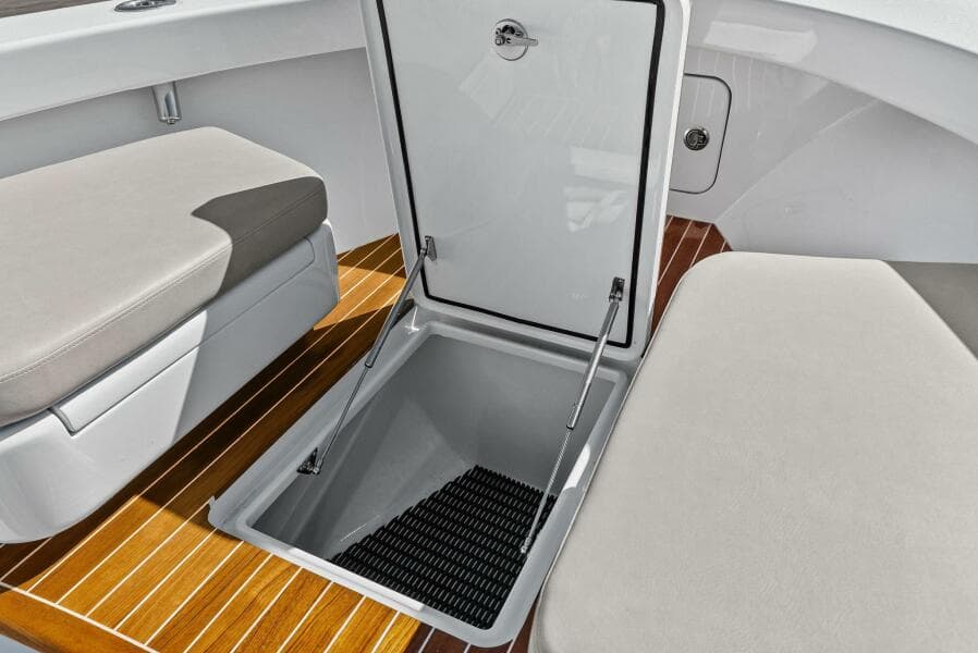 2024 Custom Center Console 26 High Ground Boatworks