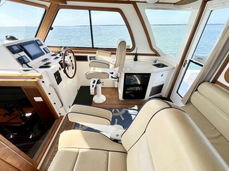 2006 Sabre 38 Hard Top Express