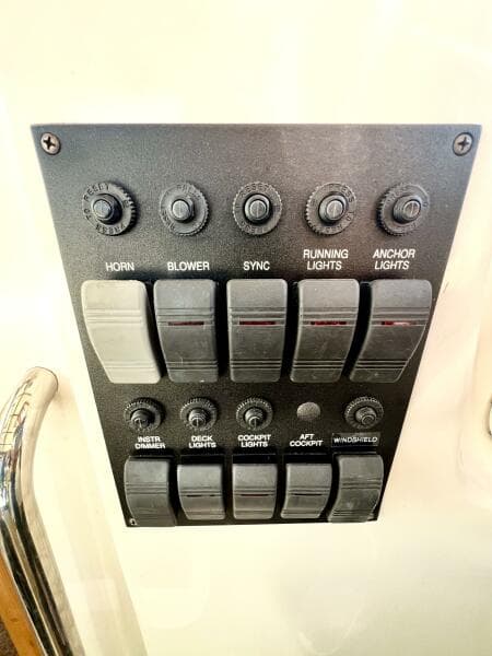 2006 Sabre 38 Hard Top Express