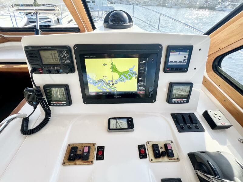 2006 Sabre 38 Hard Top Express