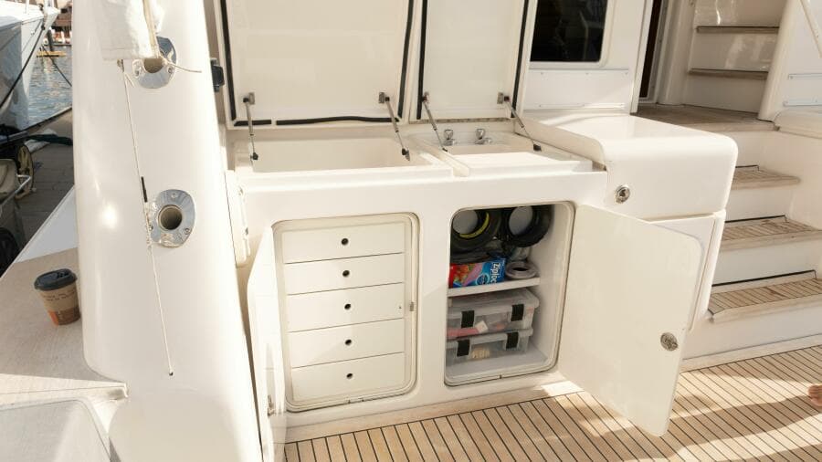 Bertram 67 - Chill 'N -