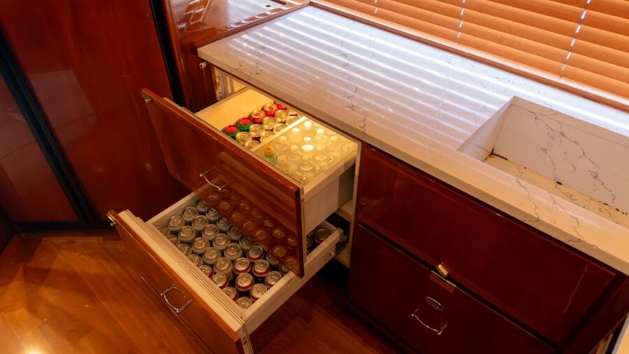 Bertram 67 - Chill 'N -