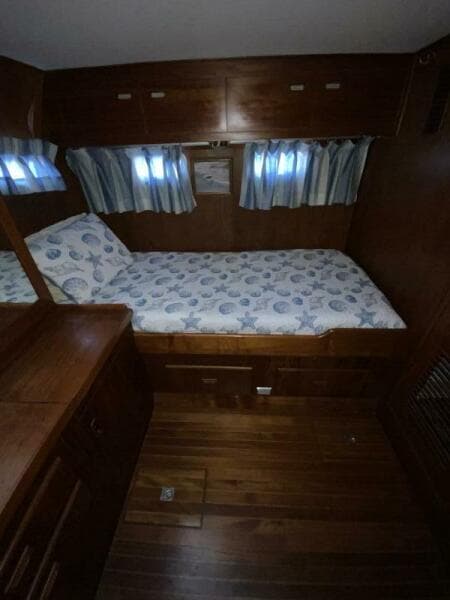 1987 President 41 Double Cabin Motor Yacht