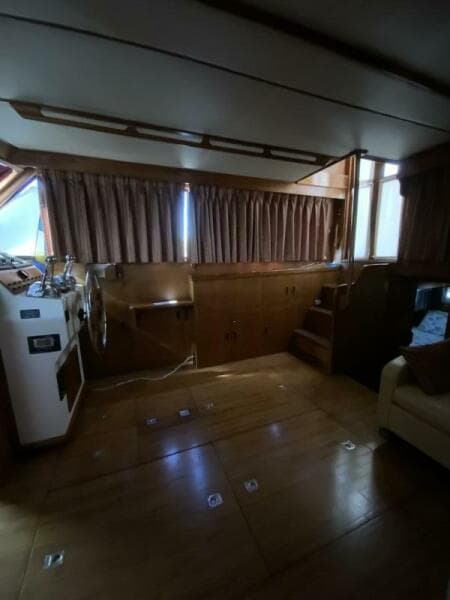 1987 President 41 Double Cabin Motor Yacht