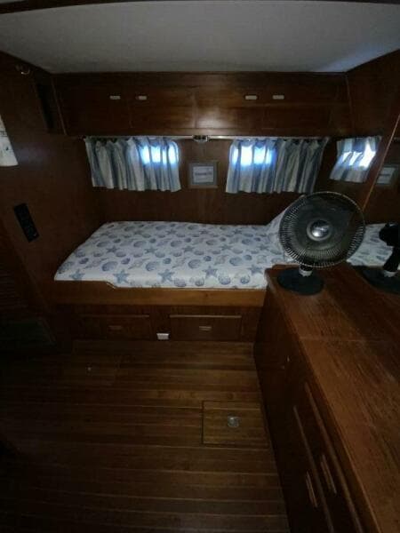 1987 President 41 Double Cabin Motor Yacht