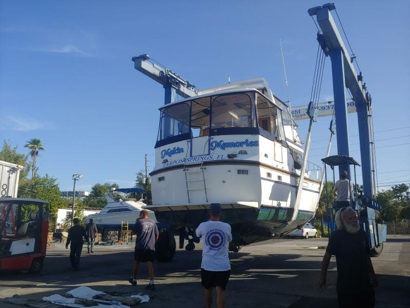 1987 President 41 Double Cabin Motor Yacht