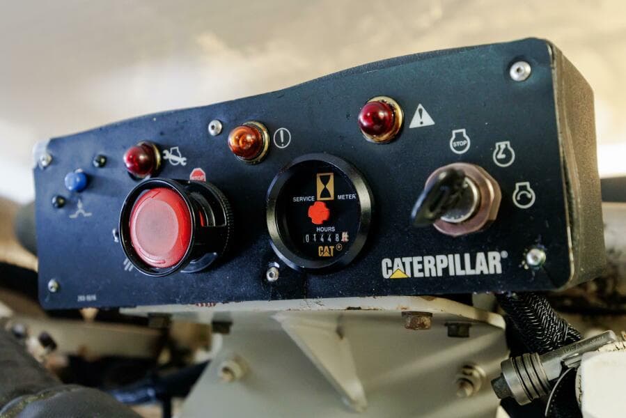 2005 Hatteras 50 Convertible