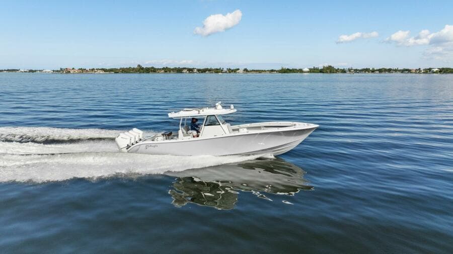 2023 Yellowfin 39 Offshore