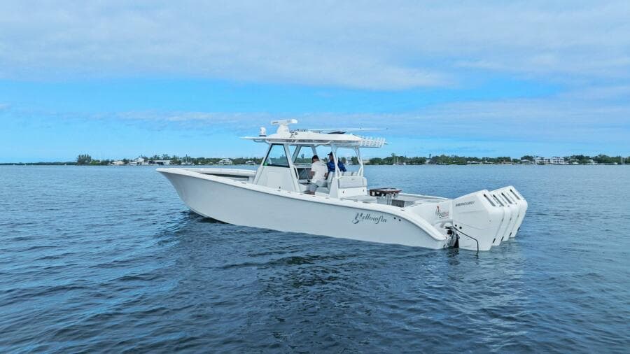 2023 Yellowfin 39 Offshore