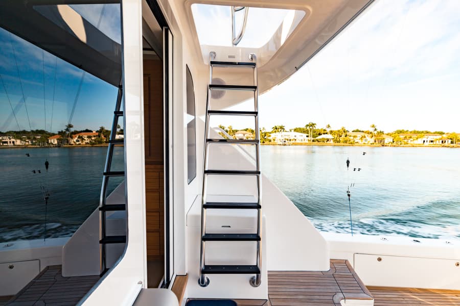 2020 Bertram 61 Convertible - Photo 59