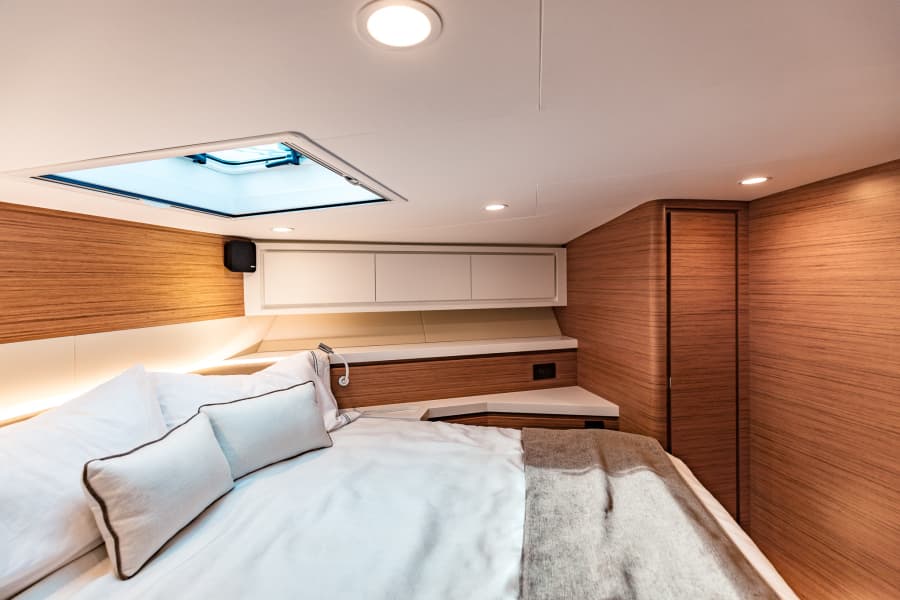 2020 Bertram 61 Convertible - Photo 31